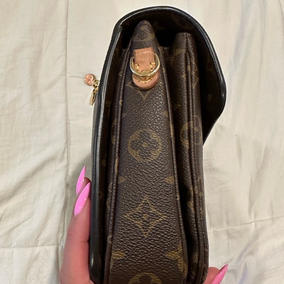 Louis Vuitton - Pochette Métis Monogram - Picture 4 of 13